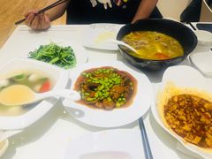 -国际青年会议酒店-苏莱斯餐厅