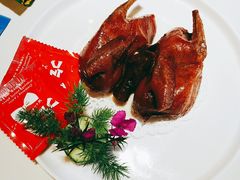 金牌脆皮乳鸽-味可道美食坊(福基路店)