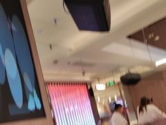 -海底捞火锅(杭州庆春路夜宵主题店)