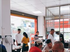 -猪杂汤粉世家隆江猪脚饭潮汕一品鲜