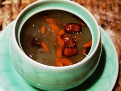 神米桃胶-慢丽江·云南野生菌土鸡锅(付家庄店)