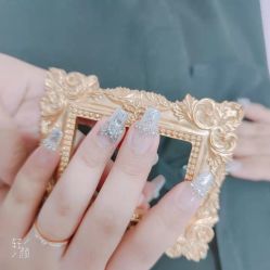 -晨·艺美甲美睫