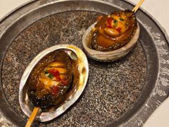 石锅大鲍鱼-品海楼·大连海胆锅贴馆(东港店)