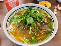 -小马牛肉面·牛骨熬制(南京博物院店)