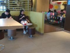 -麦当劳(龙洞店)