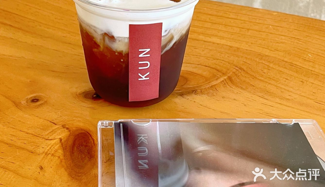 苏州街角的浪漫｜在“昆曲”咖啡店，喝一杯桂花特调☕️