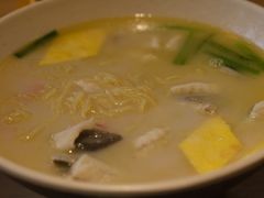 -玖鲜小笼(中山广场店)