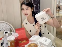 -HOT CRUSH趁热集合·现烤面包(环球港店)