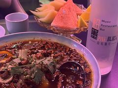 -粉墨特色菜·烧烤音乐酒馆
