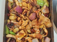 -老东镇啤酒屋海鲜加工·蒸汽海鲜·海鲜烧烤(台东店)