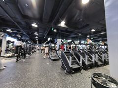 -TMG潮流健身(奥体莲荷里店)