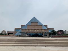 -上海市龙华烈士陵园