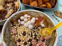 -黄妈伤心凉粉总店(名店街店)