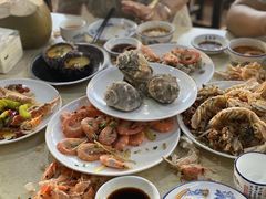 -三亚火车头万人海鲜广场