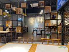 -陕味食族(西小口路店)