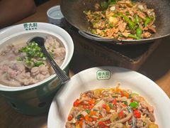 -费大厨辣椒炒肉(万家丽一店)