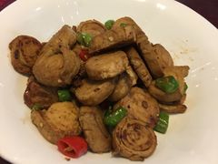 干烧霉千张筒-董厨煨汤馆(车站路店)