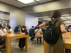 -Apple零售店(深圳益田假日广场店)