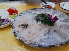 -官塘陈记鱼生·潮汕砂锅粥·牛肉火锅(潮枫路总店)