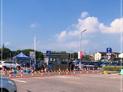 -新场古镇-停车场