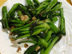 -品香菜馆(旗峰路中侨大厦店)