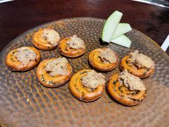 鸭肝酱伴葱油饼-杭州西子湖四季酒店·金沙厅