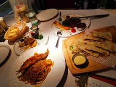 -阿妮叶李(光谷世界城店)