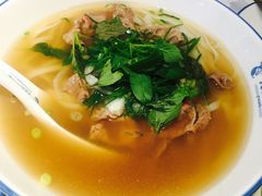 -美奈小馆·越南料理(中航城君尚购物中心店)