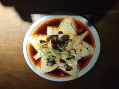 皮蛋豆腐-胖哥俩肉蟹煲(湖滨银泰in77店)
