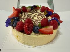 经典芝士蛋糕-北京港澳中心瑞士酒店·瑞士咖啡厅·自助餐