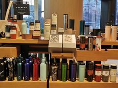 -星巴克臻选(上海合生汇1F店)