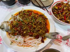 -堂瓦里·33年传统赣菜(第一街区店)