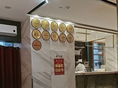 -千百味红餐厅·江西菜(绿地双子塔店)