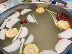 养生原汤锅-俏牛哥鲜牛肉牛肆馆(重庆天地店)