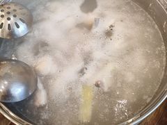 -正能量脆肉鲩火锅