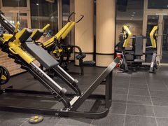-W FITNESS 威尔仕健身·游泳(万科天空之城店)
