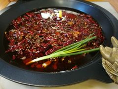 -黄潇洒老火锅(九眼桥宏济巷店)