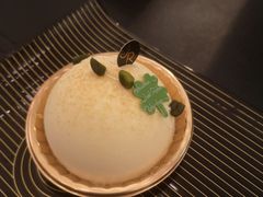 -Salon de The de Joel Robuchon(外滩18号店)