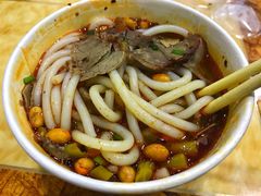 -覃肥叔桂林米粉(粮道街店)