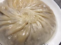 一品蟹黄大包-鑫旺旺汤包(总店)