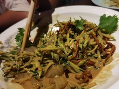 -梧桐树下(云锦世家店)