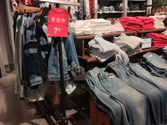 -Hollister(天环广场店)
