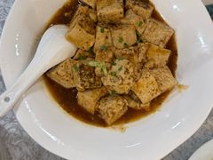 -汗腾格里·风味餐厅(新疆驻京办店)