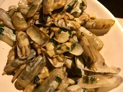 -沪小胖小龙虾(淮海中路旗舰店)