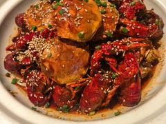 -肥肥虾庄·金牌油焖大虾(汉街SKP店)