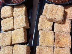 -肥肥虾庄·金牌油焖大虾(汉街SKP店)