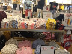 -GAP(王府井奥莱·香江小镇店)