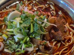 -薛记襄阳香辣牛肉面(平安路店)