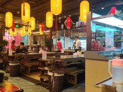 大堂-小龙坎老火锅(北京三里屯店)