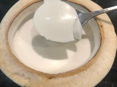 -东椰·海南椰子鸡火锅(朝阳门店)